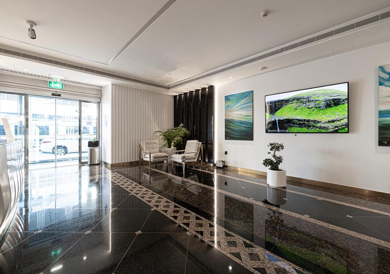 Luxury 4 Bhk Sea, Ain & Palm View In Marina! * Dubai